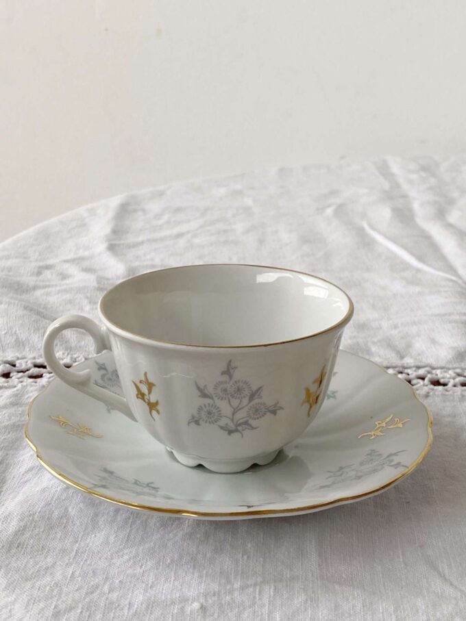 Vintage 80s porcelain coffee duo set / 1 cup + 1 plate
