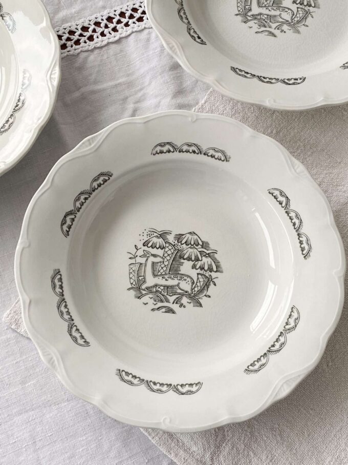 Set of 4 Vintage mid century 1920s Art Deco dinner plate 'HIND' frm Rörstrand Sweden / 25 cm