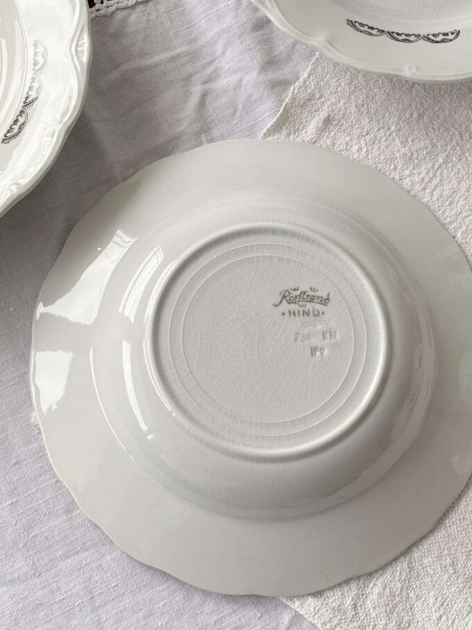 Set of 4 Vintage mid century 1920s Art Deco dinner plate 'HIND' frm Rörstrand Sweden / 25 cm