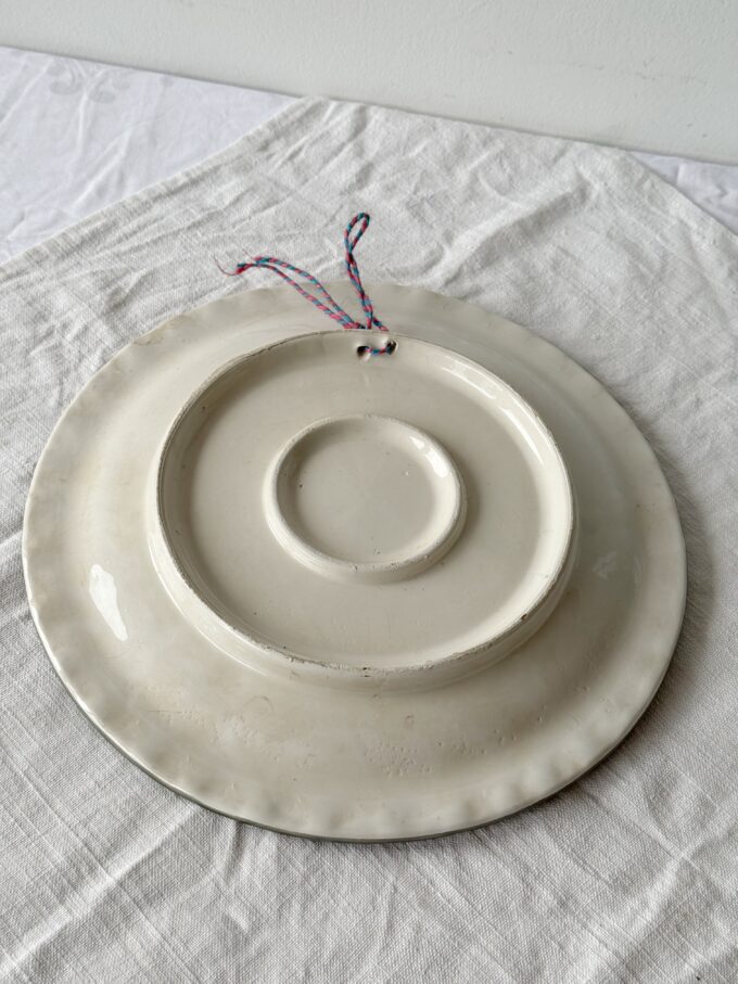 Large Vintage 80s Glazed ceramic Majolica handpainted serving dish plate from Italy / 36 cm