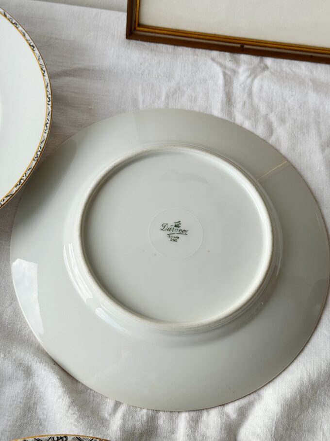 Set of 6 Antique Art Deco breakfast serving plates from Durocor Bavaria / 20 cm