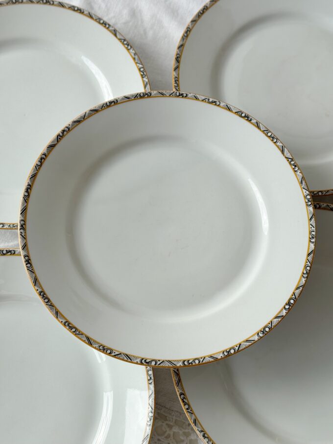 Set of 6 Antique Art Deco breakfast serving plates from Durocor Bavaria / 20 cm