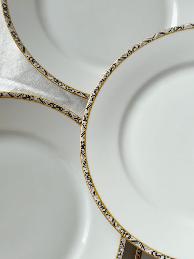 Set of 6 Antique Art Deco breakfast serving plates from Durocor Bavaria / 20 cm