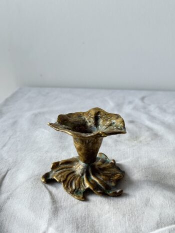 Small Vintage brass Flower shaped metal candle holder